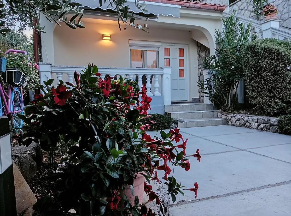 Apartment Apartman Meld Vrh  Croatia